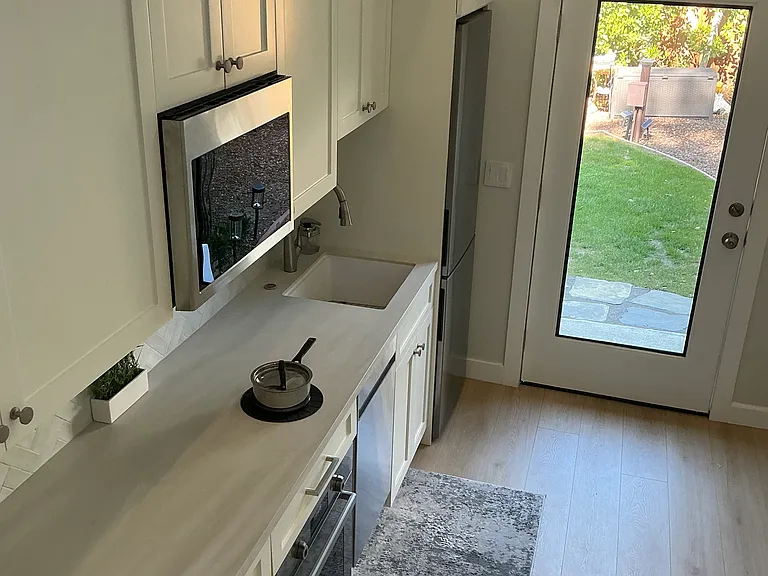 1517 Burlingame Ave #A — Photo 20