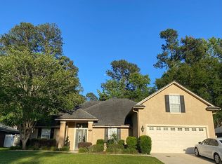 1741 Redwood Ln, Middleburg, FL 32068