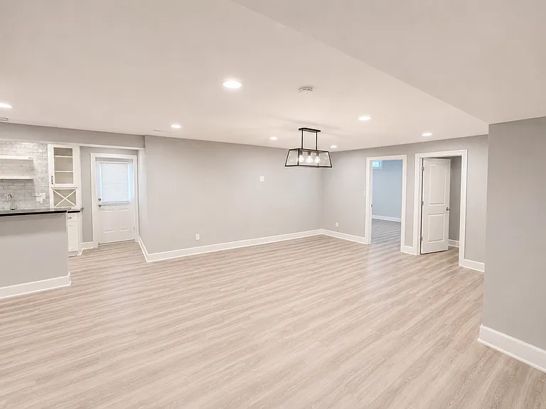 185 Verbena Dr — Photo 40