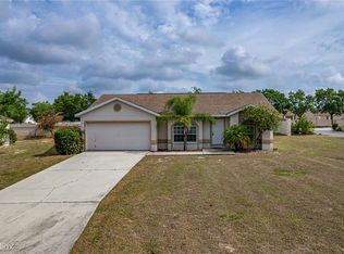 701 Hunt Dr, Lake Wales, FL 33853