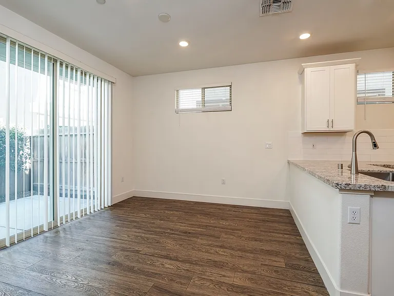 10564 Trill Way — Photo 8