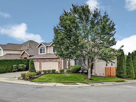 2nd image of 24260 SE 1st Pl