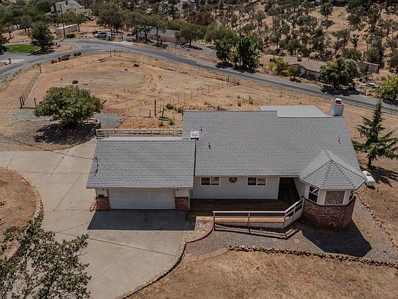 2nd image of 3326 Barde Rd