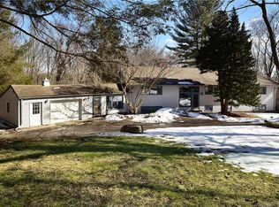 86 Ball Hill Rd, Mansfield, CT 06268