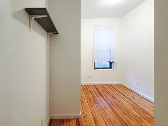 Rented by Brighton Management