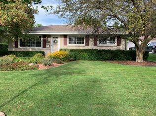 6113 Downing St, Greendale, WI 53129