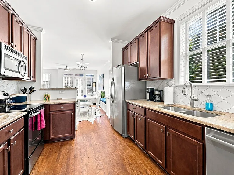 1700 Raney Ct — Photo 13