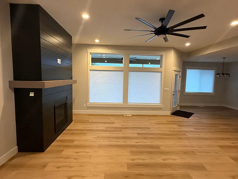 4518 Maple Ave — Photo 13