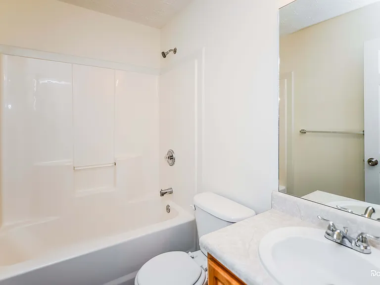 805 Lewis Ridge Cir — Photo 12