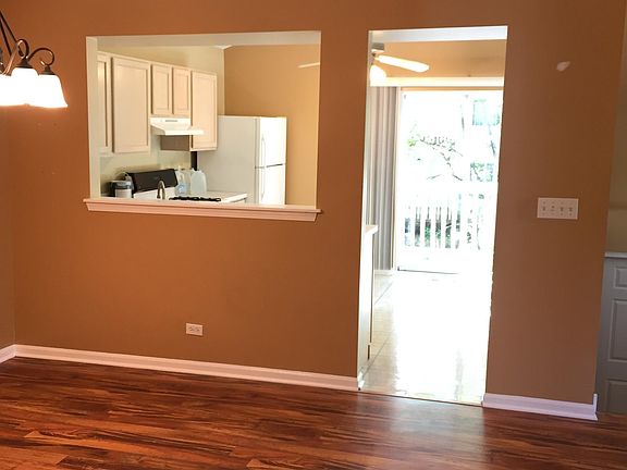 5th image of 253 W Whispering Oaks Ln