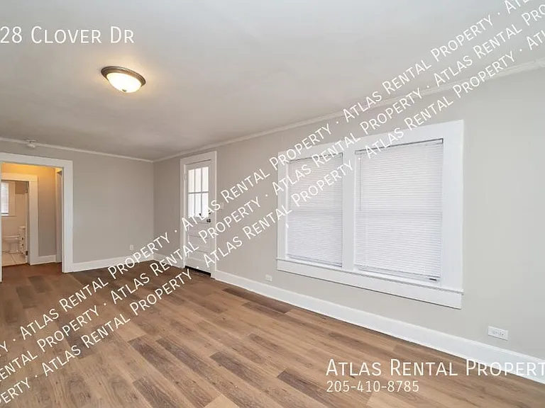 828 Clover Dr — Photo 7