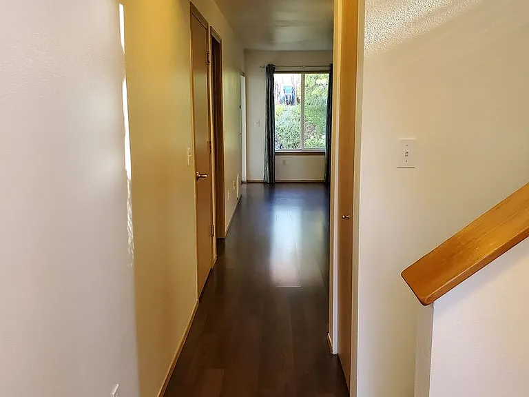 16526 167th St SE — Photo 2