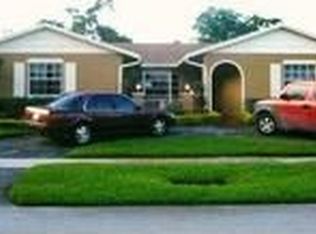 8941 NW 23rd St, Pembroke Pines, FL 33024