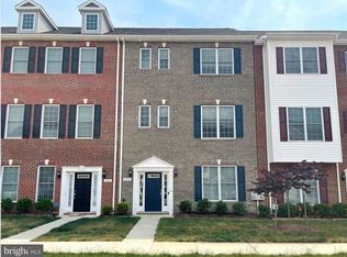 1015 Rye Dr, La Plata, MD 20646