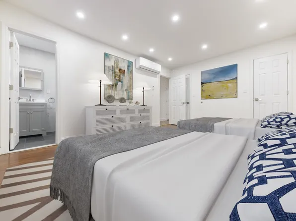 1404 East 13th Street image 8 of 9