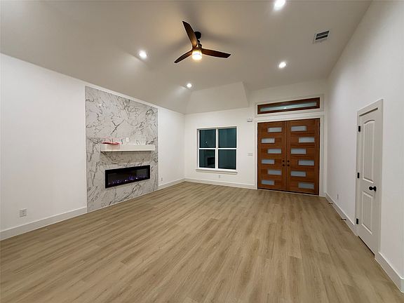 2nd image of 7442 County Road 4023 Rd