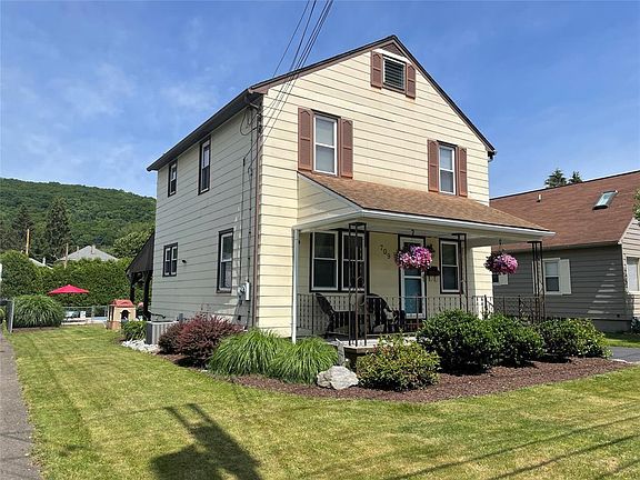 3rd image of 709 Glendale Dr