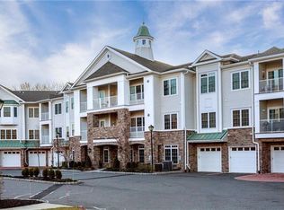 9206 Falston Cir, Old Bridge, NJ 08857