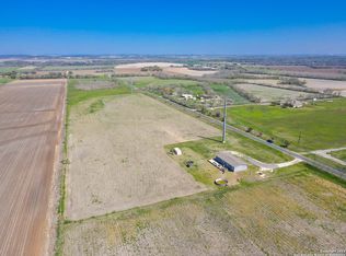 11893 Keller Rd, La Coste, TX 78039