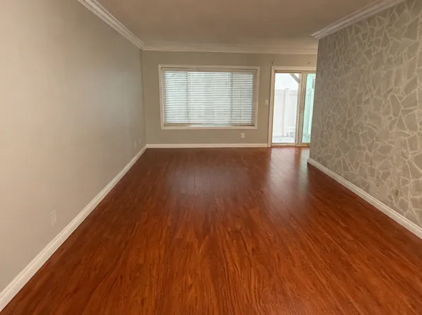 1200 W Lambert Rd, La Habra, CA