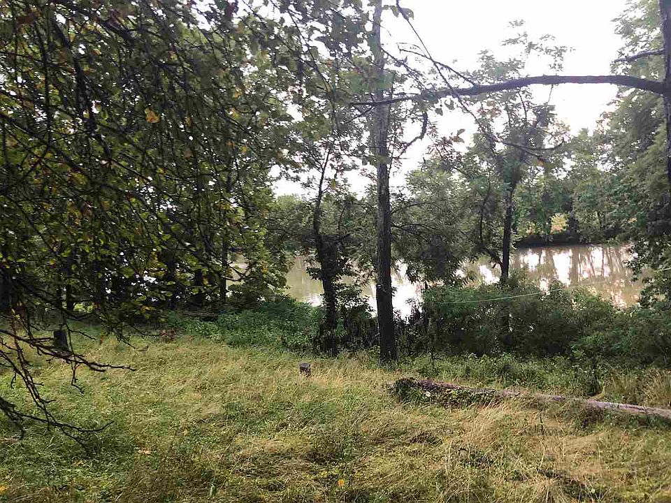 2nd image of 12497 Ryle Rd