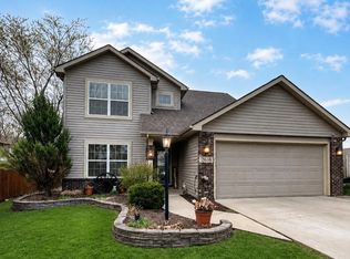 13226 Indiana St, Grabill, IN 46741