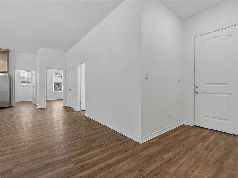 1220 Neal Pickett Dr — Photo 4