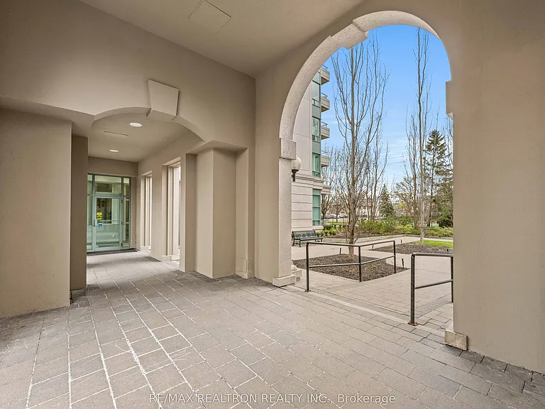 5 Emerald Ln #605 — Photo 3