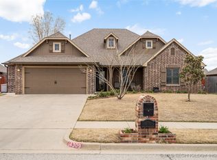14309 E 91st St N, Owasso, OK 74055