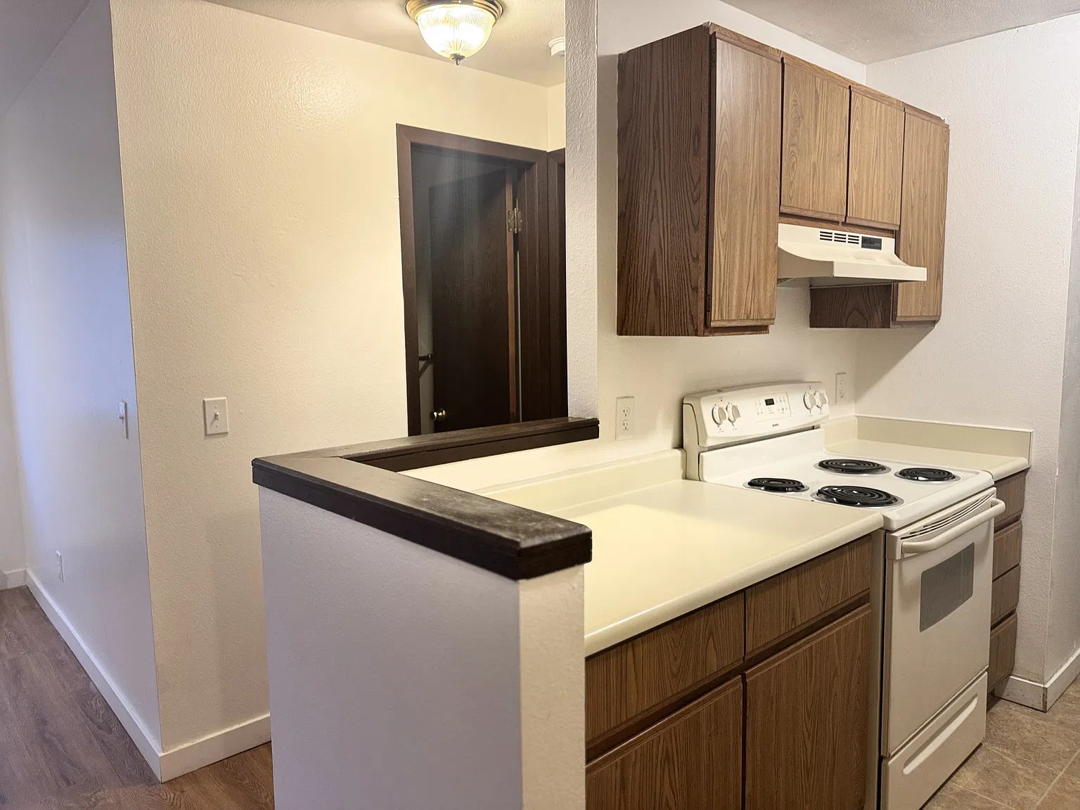 iBLC - 4501 Brdwlk - I - I-87 — Photo 1