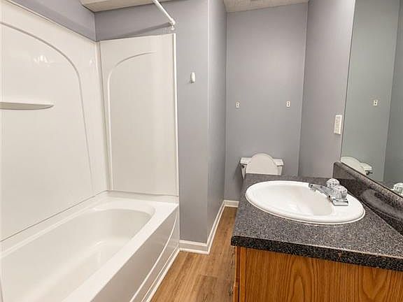 5th image of 2111 Country Walk Way SE APT A