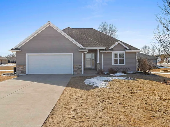 265 Northbrook Rd, Luxemburg, WI 54217