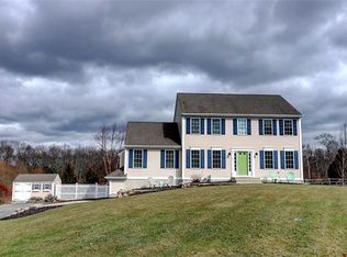 22 Spinnaker Way, Westport, MA 02790