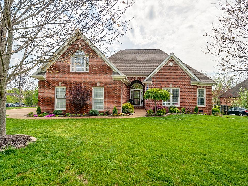 1st image of 2031 N Amber Dr