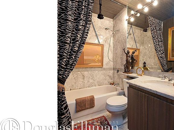 5th image of 500 W 43rd St #40CD