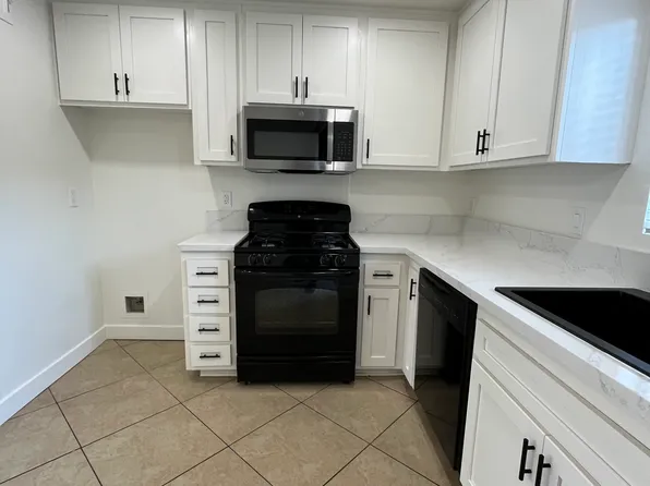 1216 E La Palma Ave, Anaheim, CA 92805