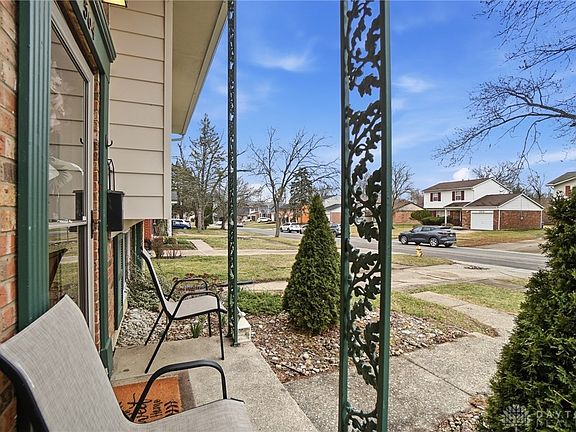 5th image of 564 Waycross Rd