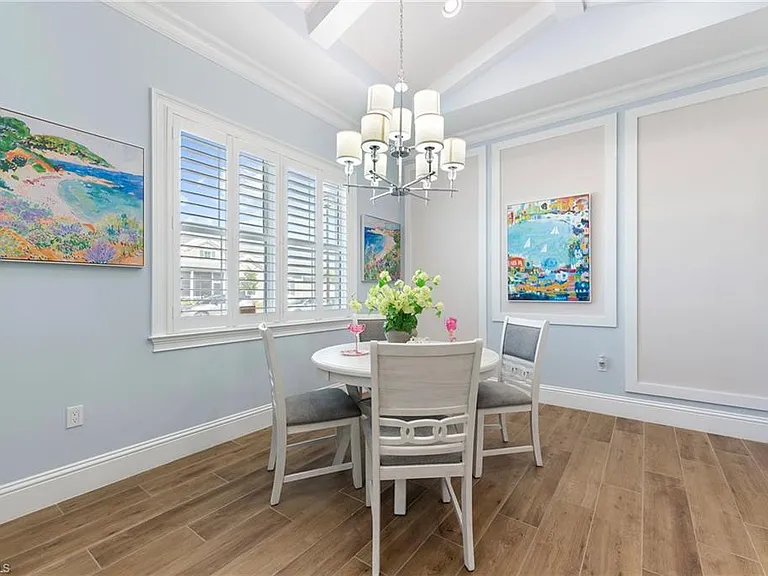 7270 Saona Ct — Photo 10