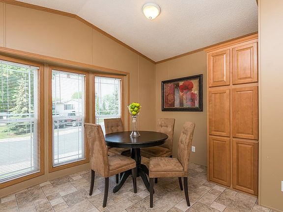 5th image of 14709 W Burnsville Pkwy #59279b233