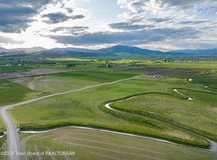 13 Yellow Star Rd, Freedom, WY 83120