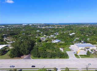 16804 McGregor Blvd, Fort Myers, FL 33908