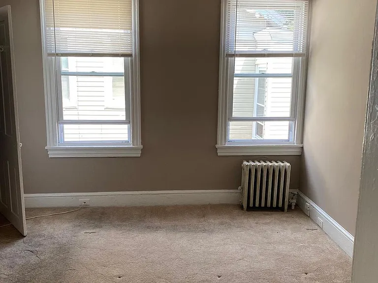 14B Walnut St — Photo 10