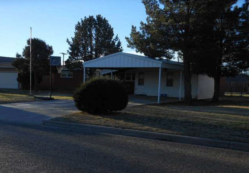 2nd image of 318 Cherry St