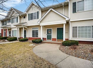 2184 NW 159th St, Clive, IA 50325