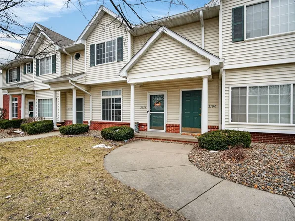 2184 NW 159th St, Clive, IA 50325