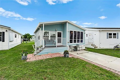 4751 Lafayette Ln W Photo 1