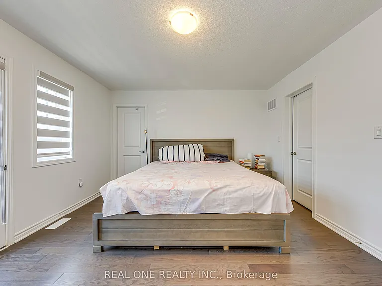 1413 William Halton Pkwy W — Photo 20
