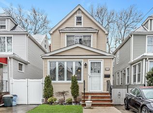 6816 Loubet St, Forest Hills, NY 11375