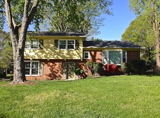 3007 Shady Lawn Dr, Greensboro, NC 27408