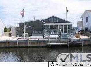 54 Ronald Ave S, Bayville, NJ 08721